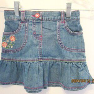 (Sz 4)Girls Denium Jean Skirt, cute pocketed stretch waist topstitched flowered